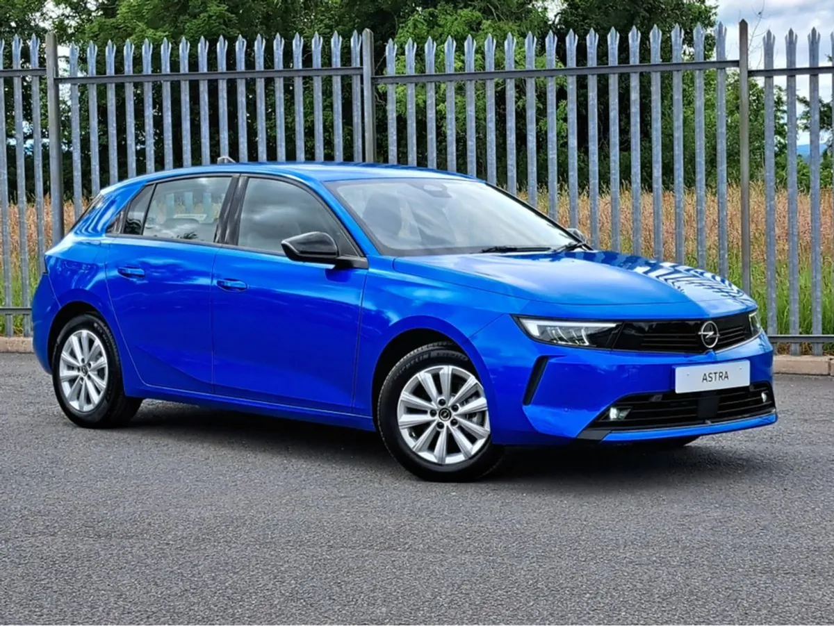 Opel Astra SC 1.2turbo 110BHP - Image 2