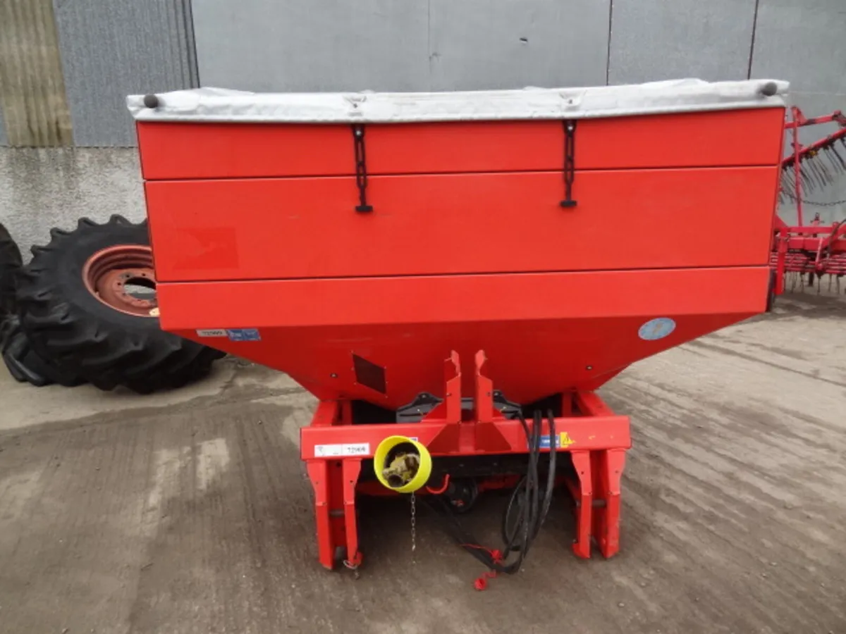 Kuhn Rauch MDS 19.1 D Fertiliser Spreader - Image 2