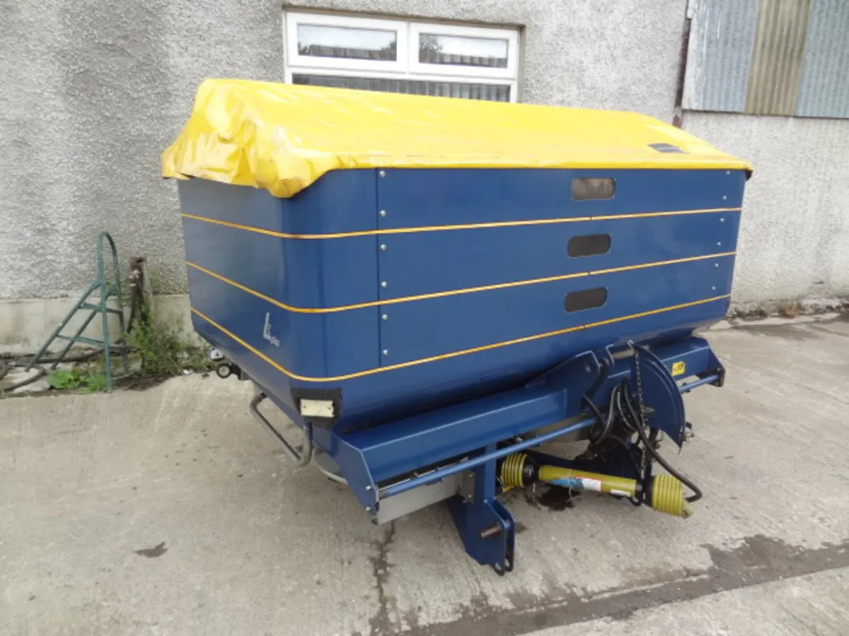 KRM Bogballe L2 Plus Fertiliser Spreader - Image 1