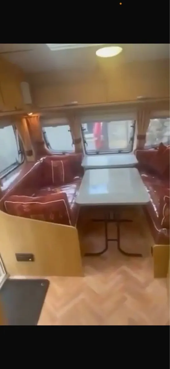 Caravan - Image 4