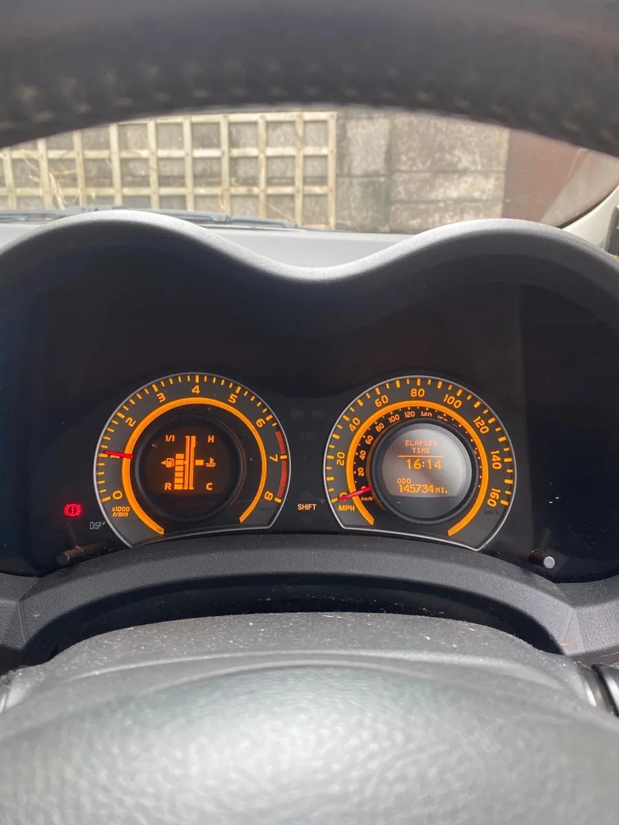 Toyota Auris SR 2008 - Image 3