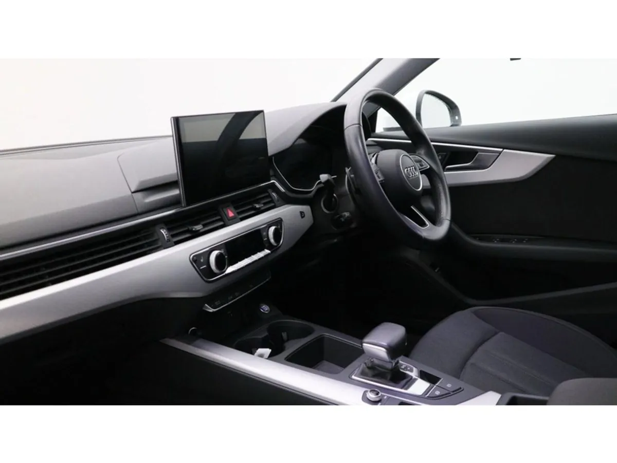 Audi A4 Technik 35 TDI Mhev S- - Image 4