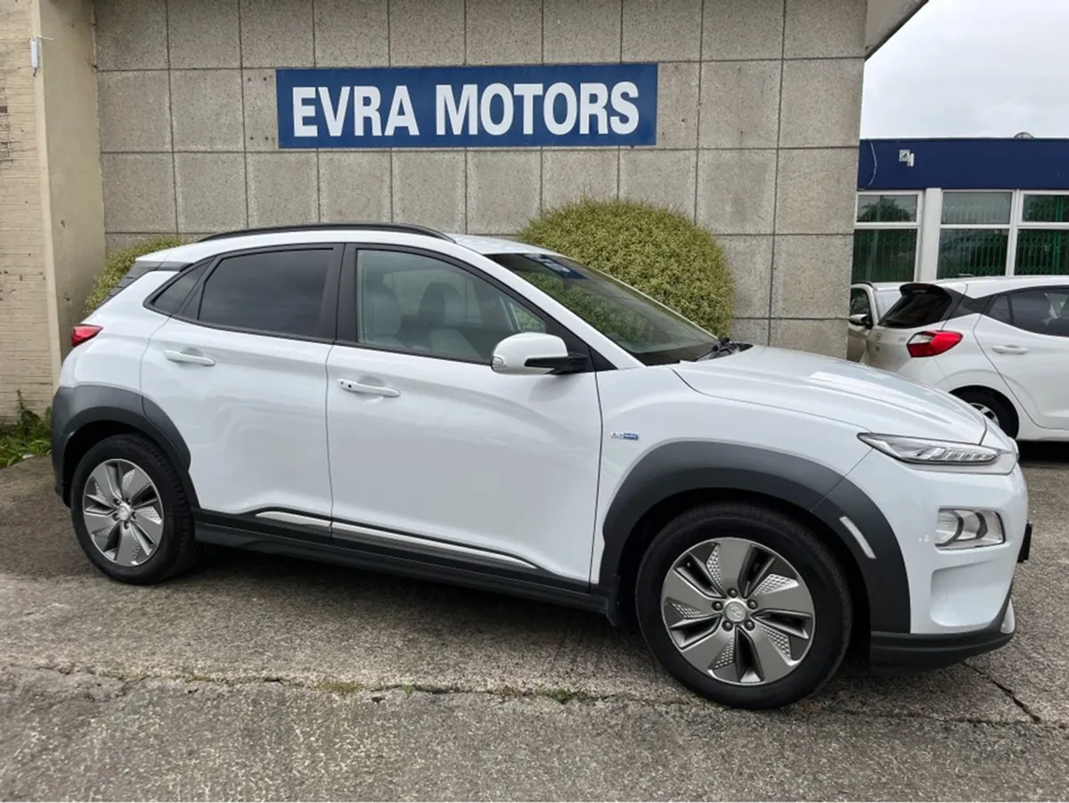 Hyundai Kona Kauai EV Premium 64kwh //facelift Mo - Image 3