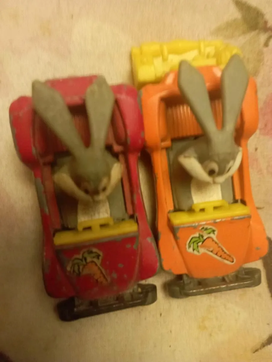 Vintage corg bug's bunny 1979 die cast cars - Image 4