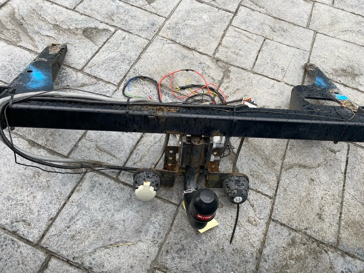 Honda CRV towbar - Image 2