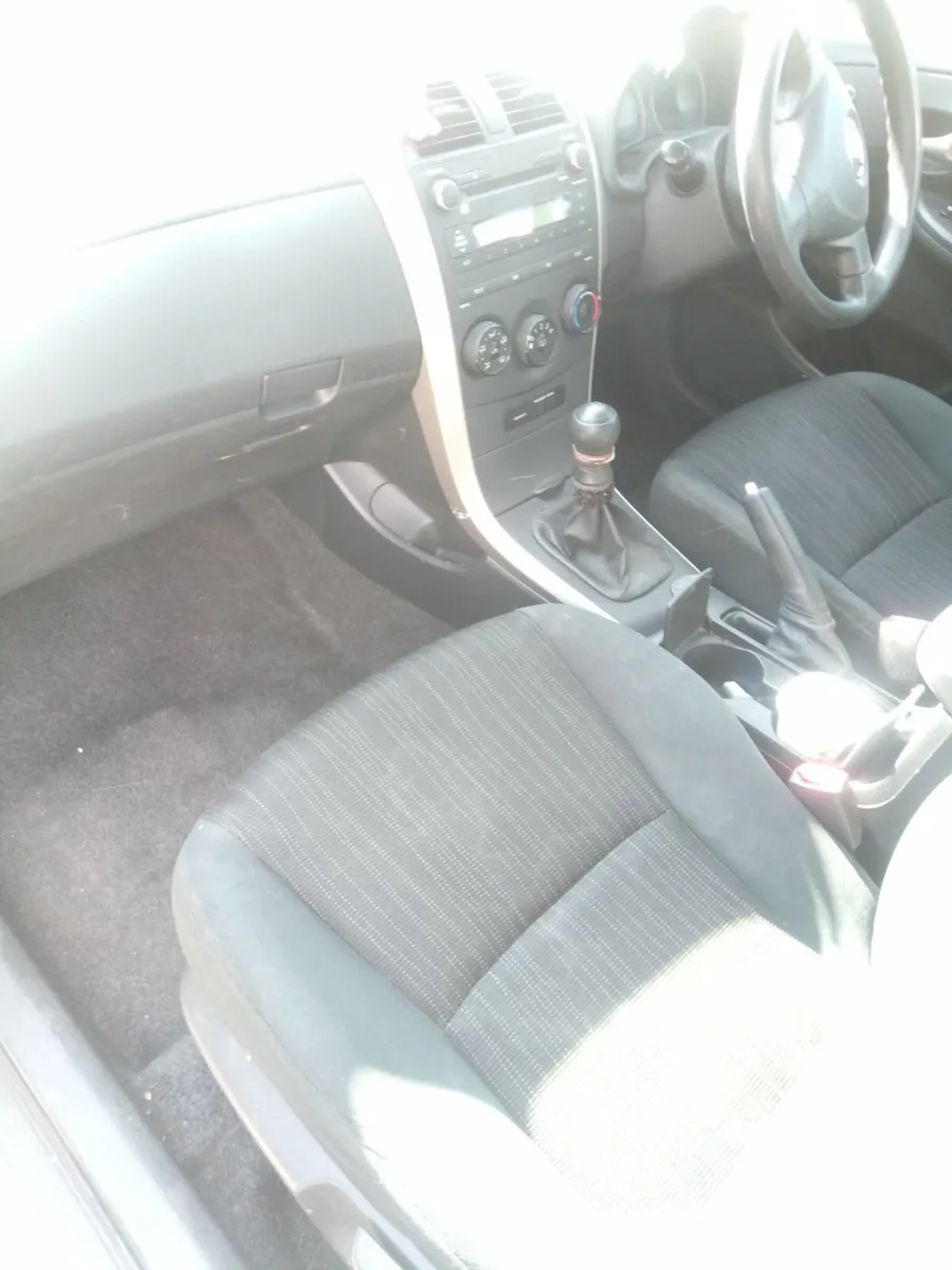 Toyota Corolla 2007 - Image 1