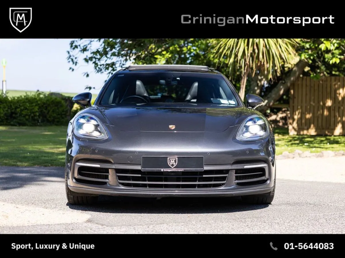 Porsche Panamera 4e Hybrid Sport Turismo - Image 4