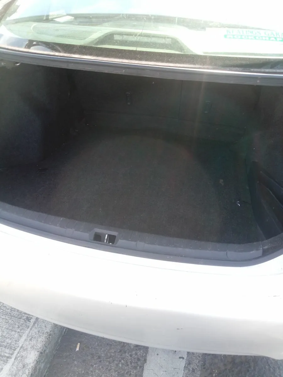 Toyota Corolla 2007 - Image 3