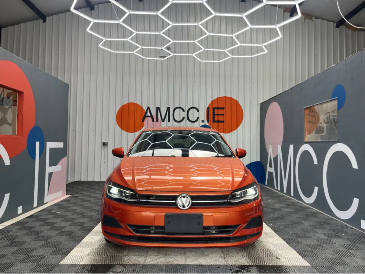 Volkswagen Polo 1.0 TSI COMFORT LINE / 32k KMs / R - Image 2