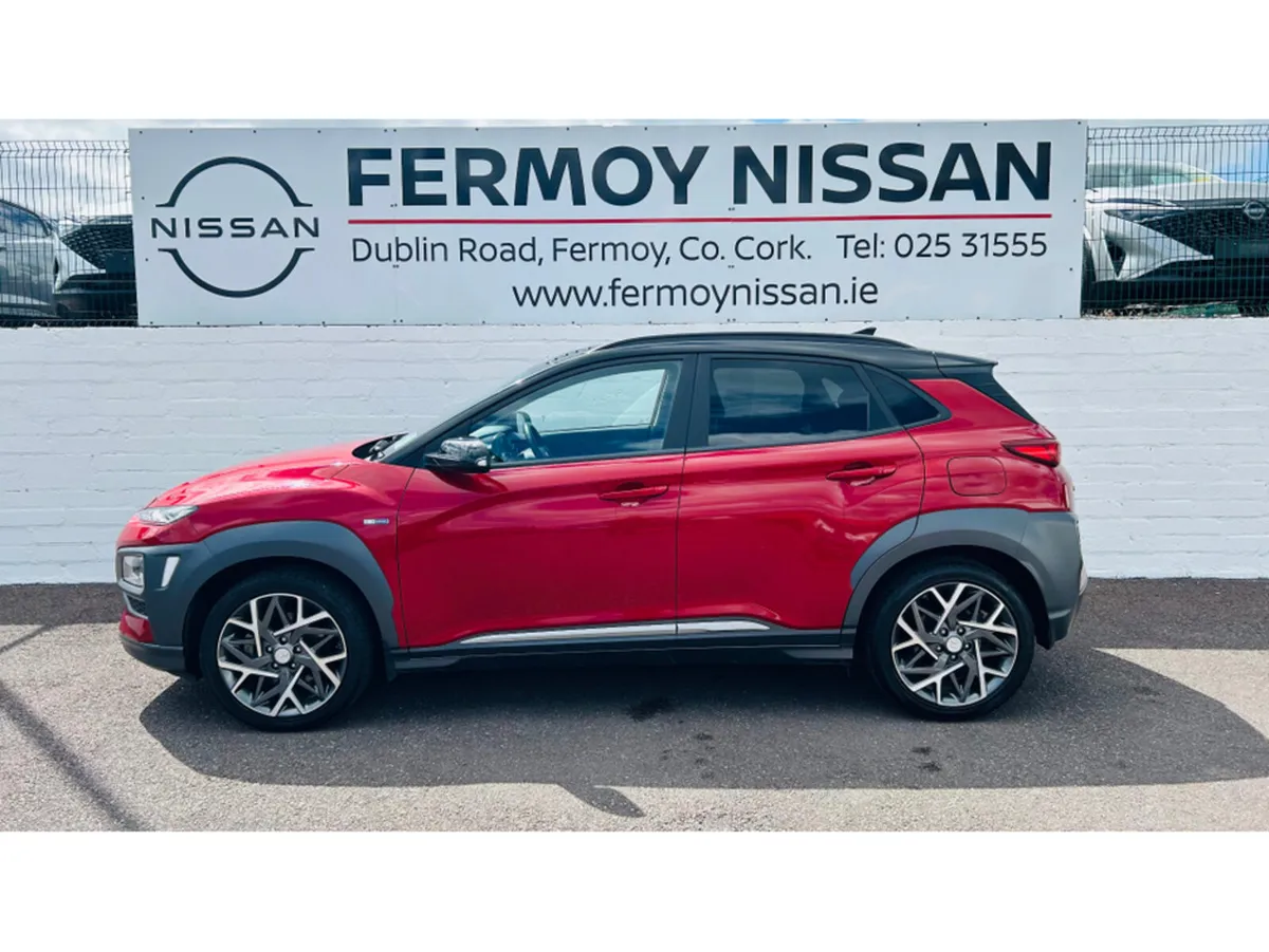 Hyundai KONA KAUAI EXECUTIVE HYBRID AUTOMATIC - Image 4