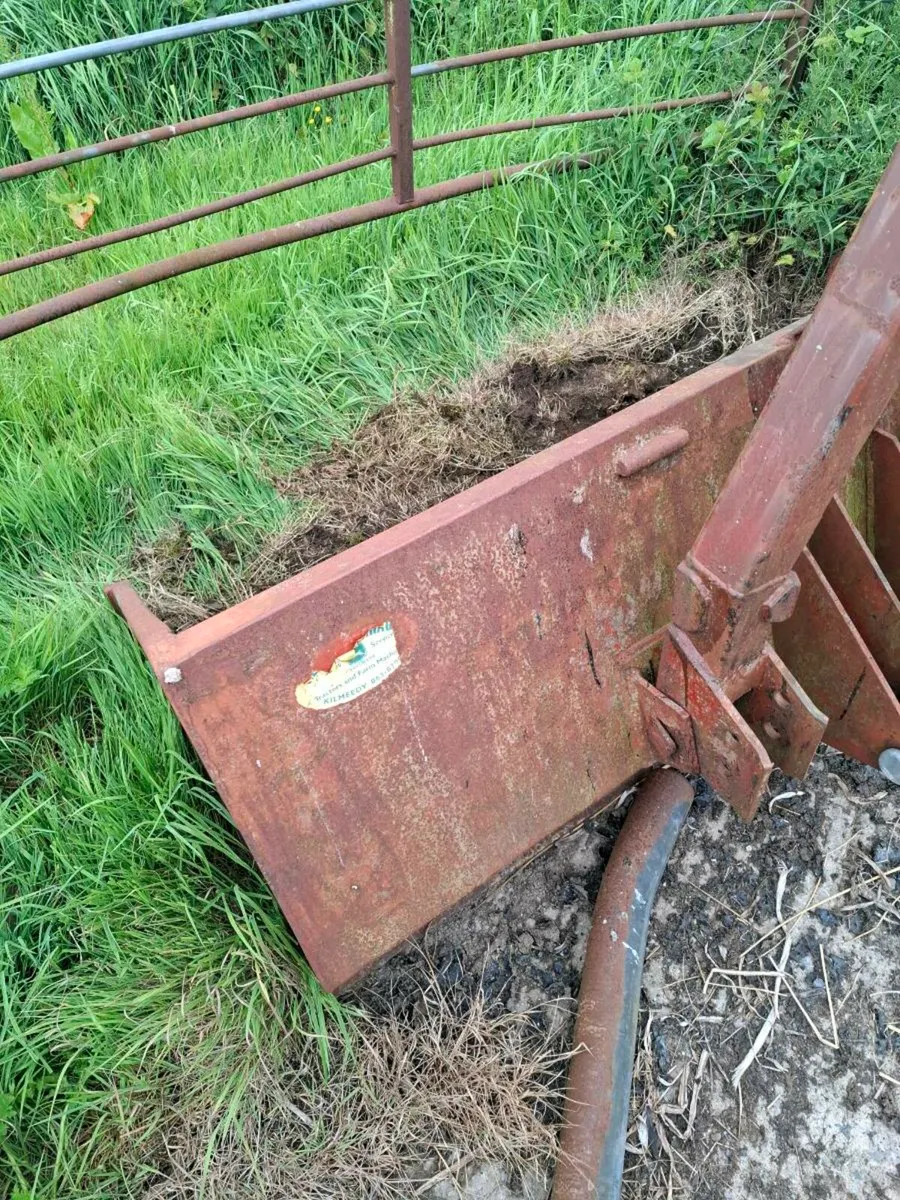 Power box - Image 2