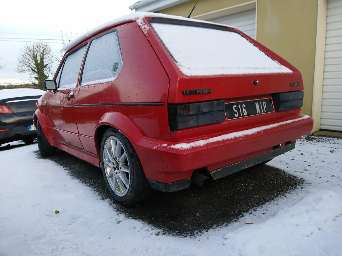 Volkswagen Golf 1983 - Image 1