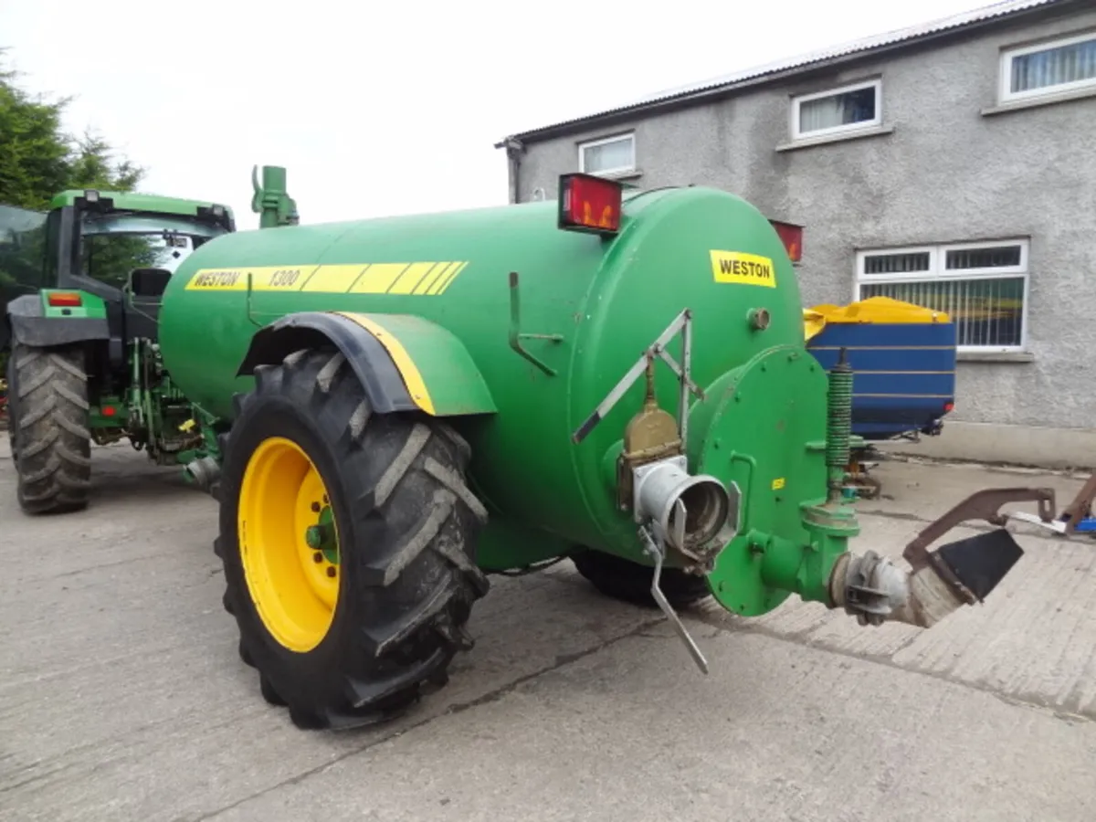Weston 1300 Gallon Tanker - Image 4