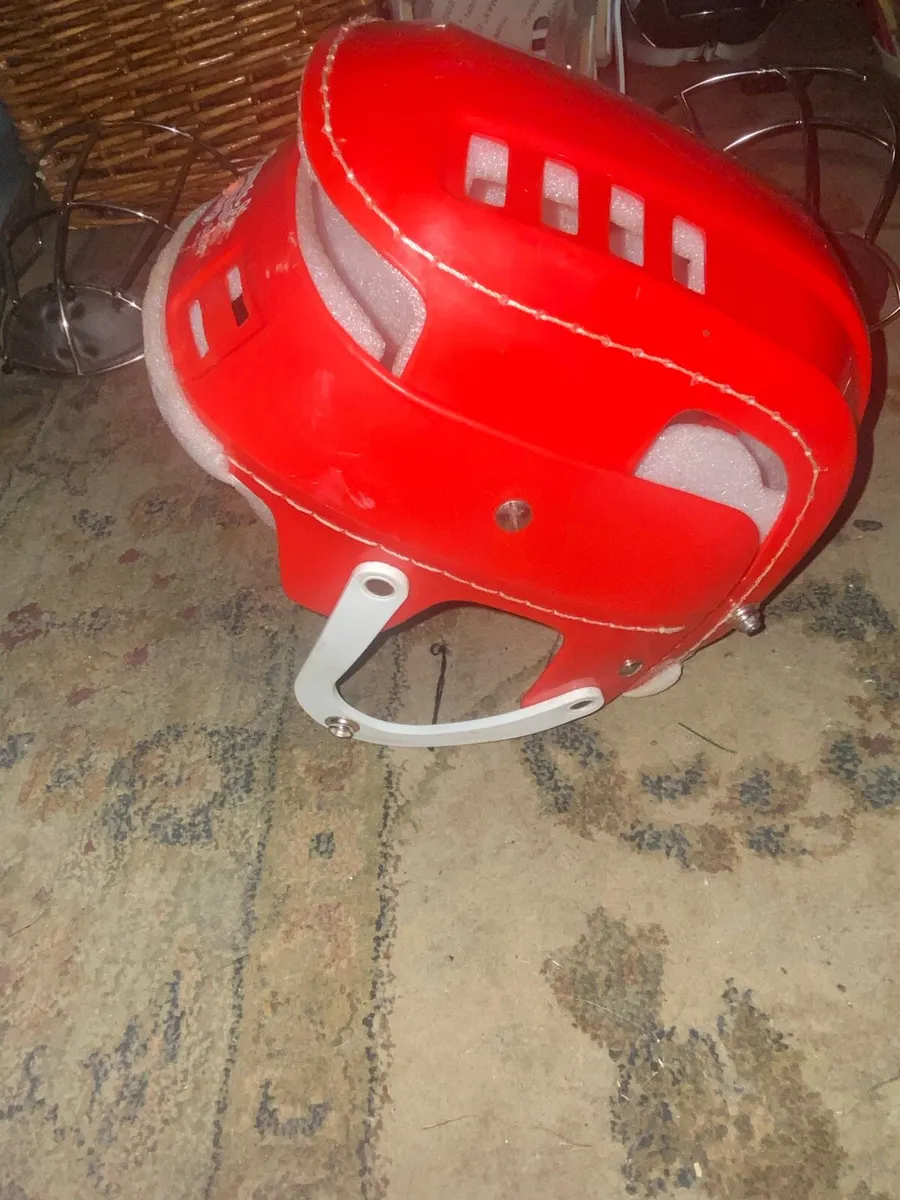 Red stitched Cooper Skateboarder GAA hurlinghelmet - Image 2