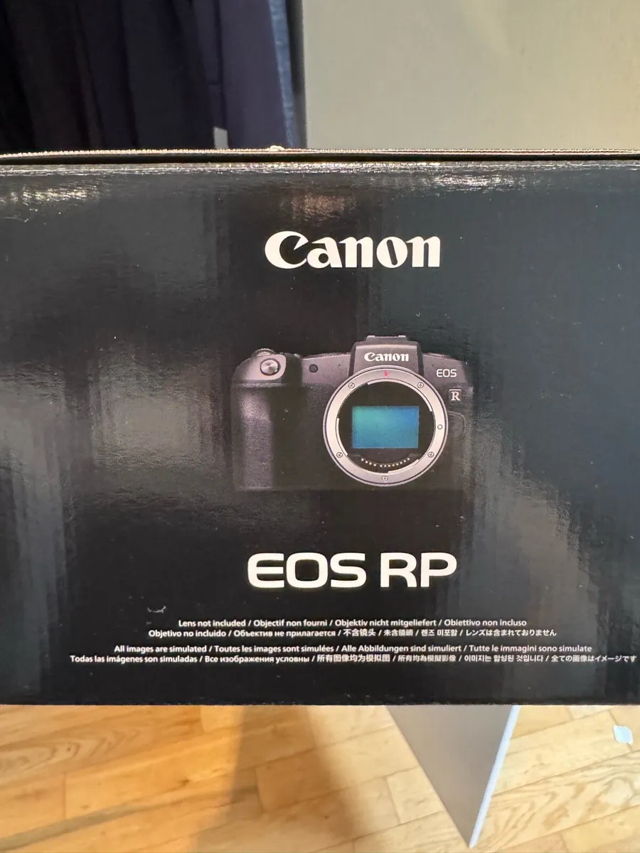 CANON EOS RP BODY - Package - Image 4