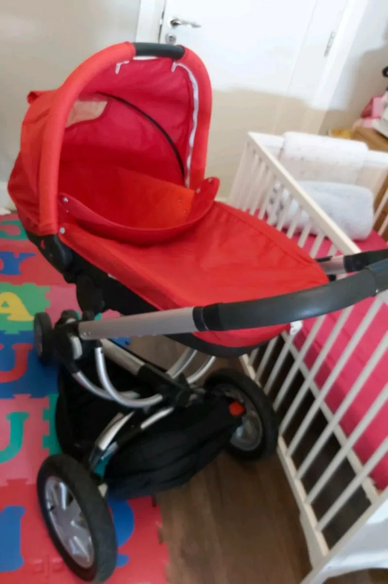 Quinny travel system - Image 1