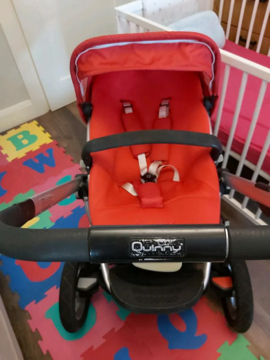 Quinny travel system - Image 2