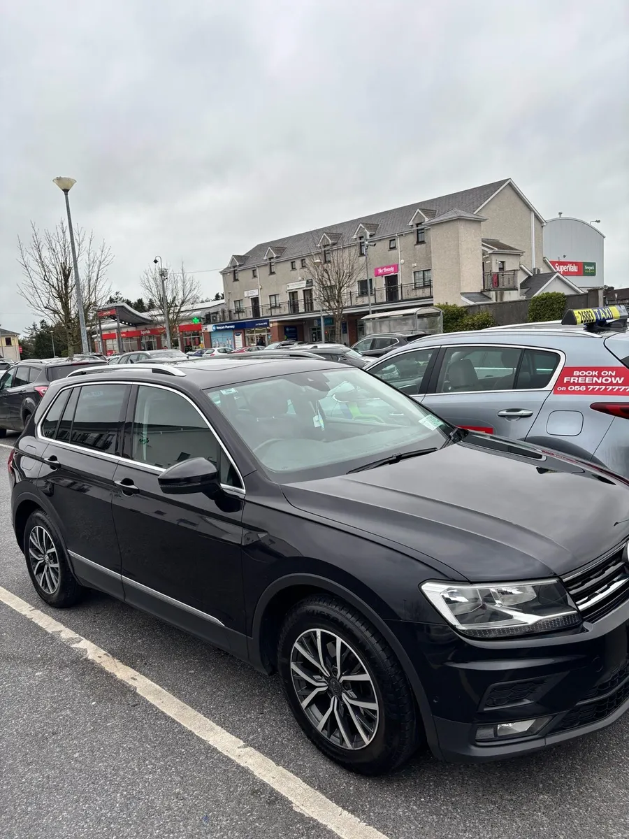 Volkswagen Tiguan - Image 2