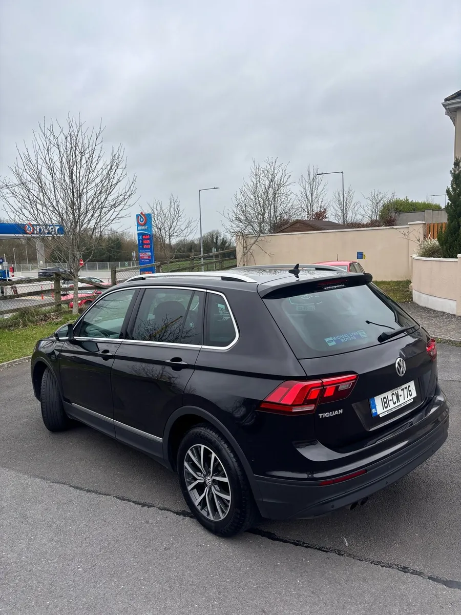 Volkswagen Tiguan - Image 4