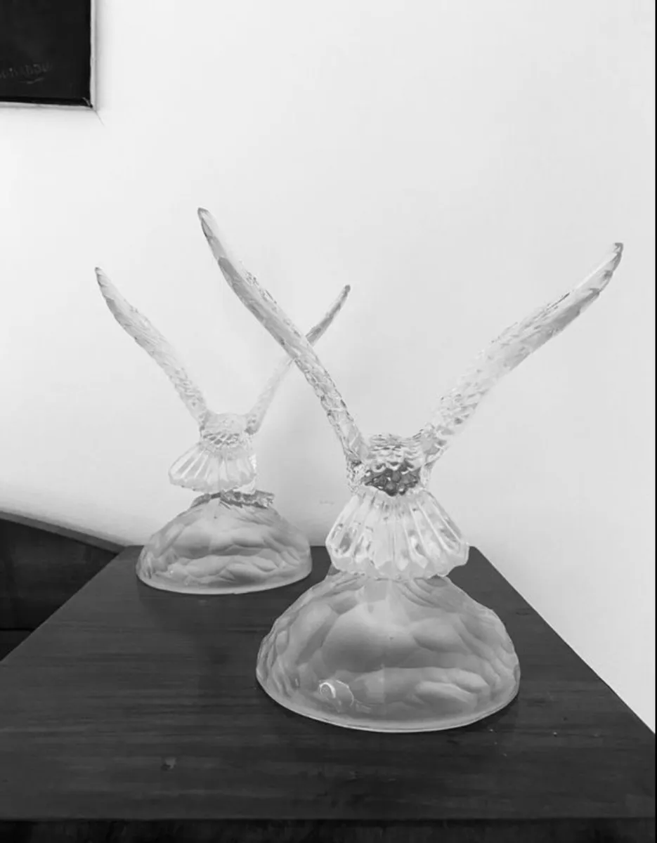 Vintage Crystal Eagles x 2 - Image 2