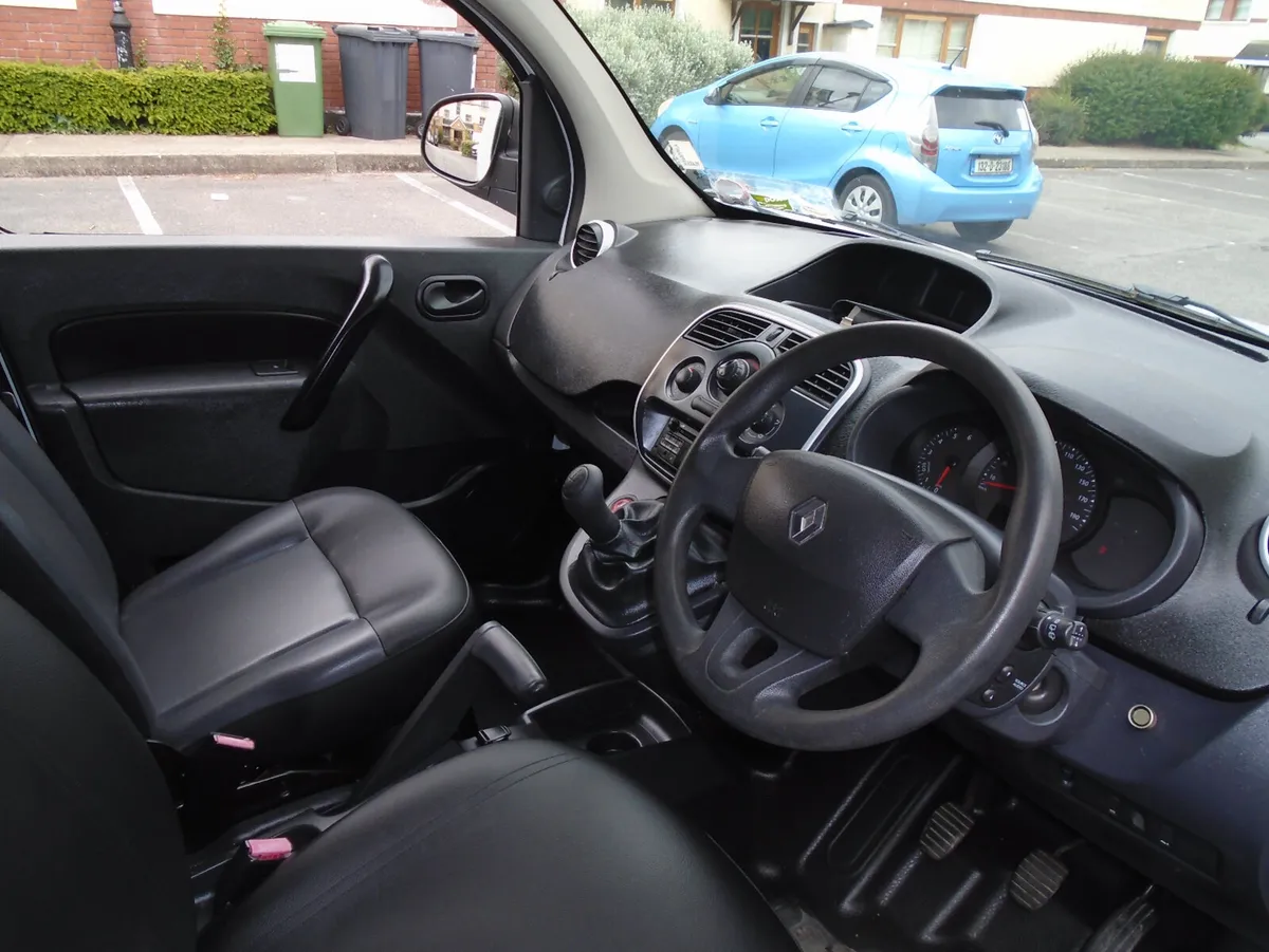 Renault Kangoo,One owner,Total price 8750 - Image 3