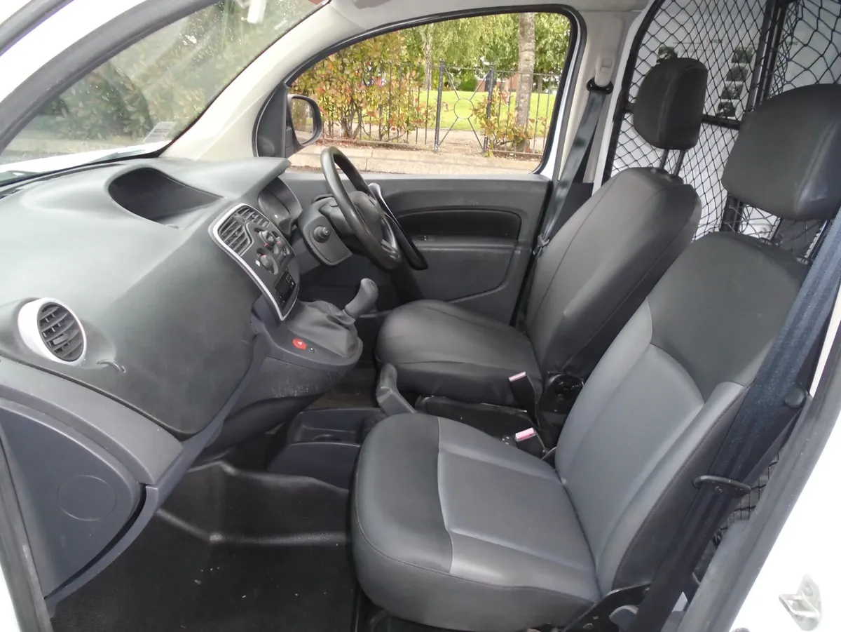 Renault Kangoo,One owner,Total price 8000 - Image 3