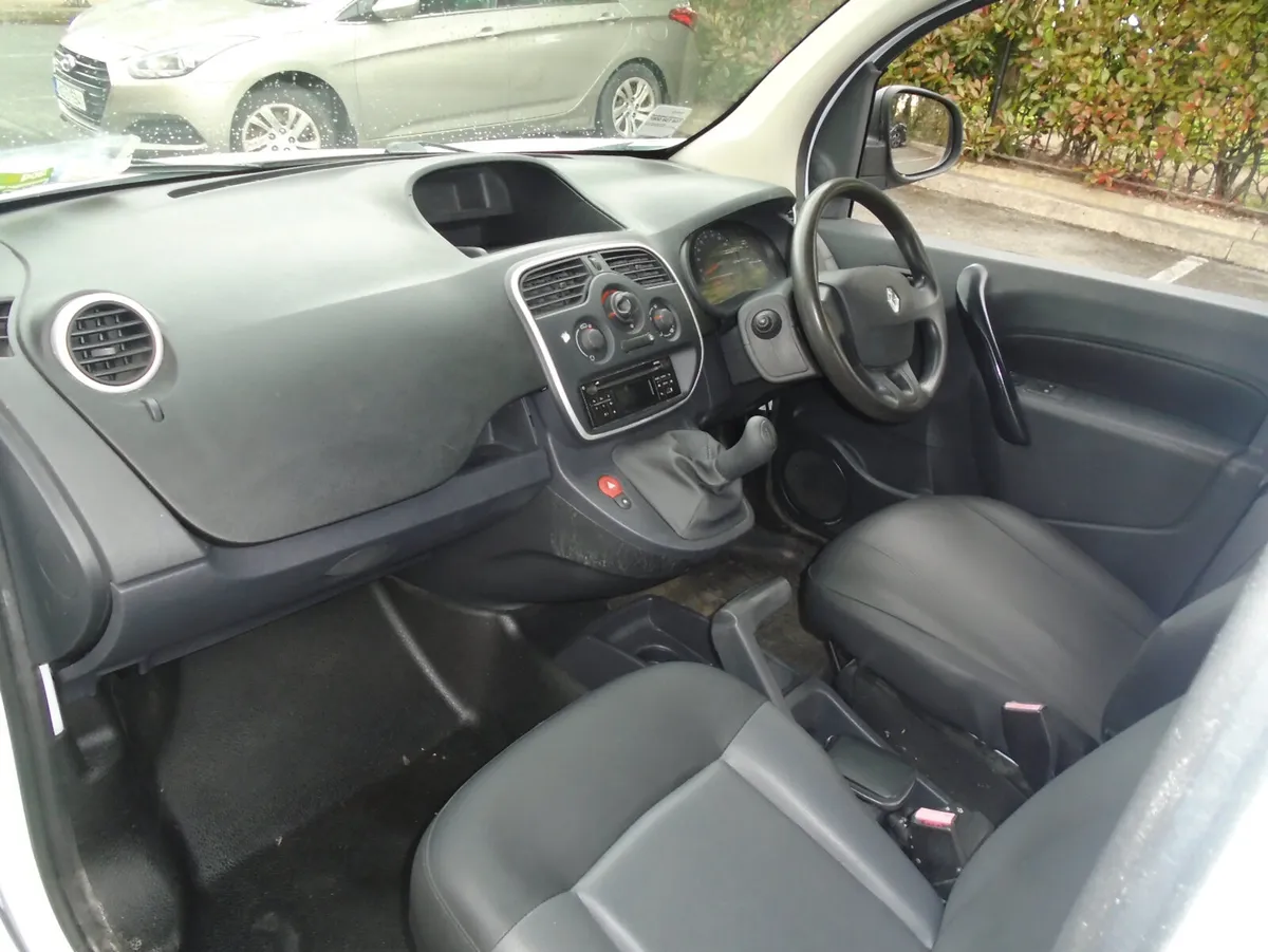 Renault Kangoo,One owner,Total price 8000 - Image 4