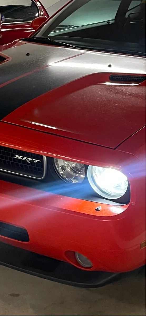 Dodge challenger SRT8 first edition - Image 1