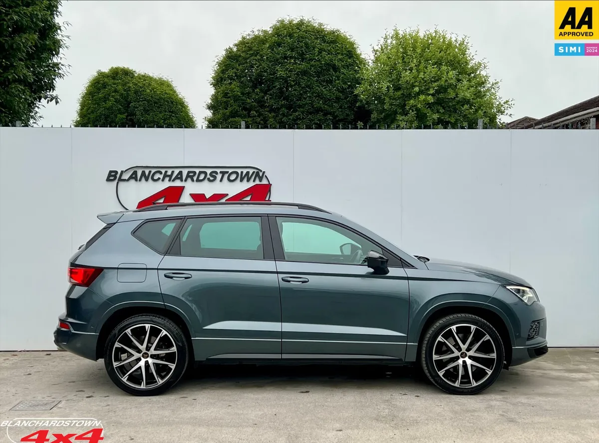 CUPRA ATECA 4DRIVE 300hp PAN ROOF 360 CAMERA - Image 4