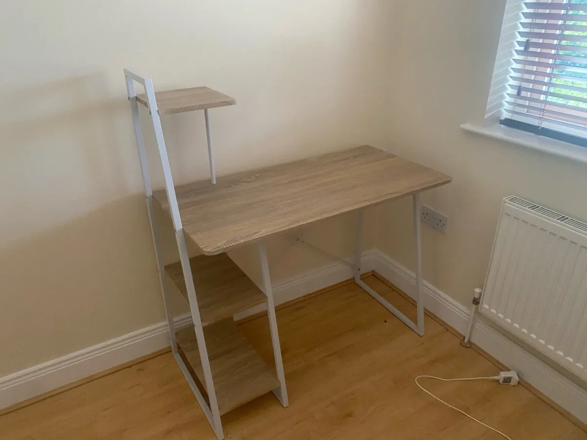 Desk - Image 3