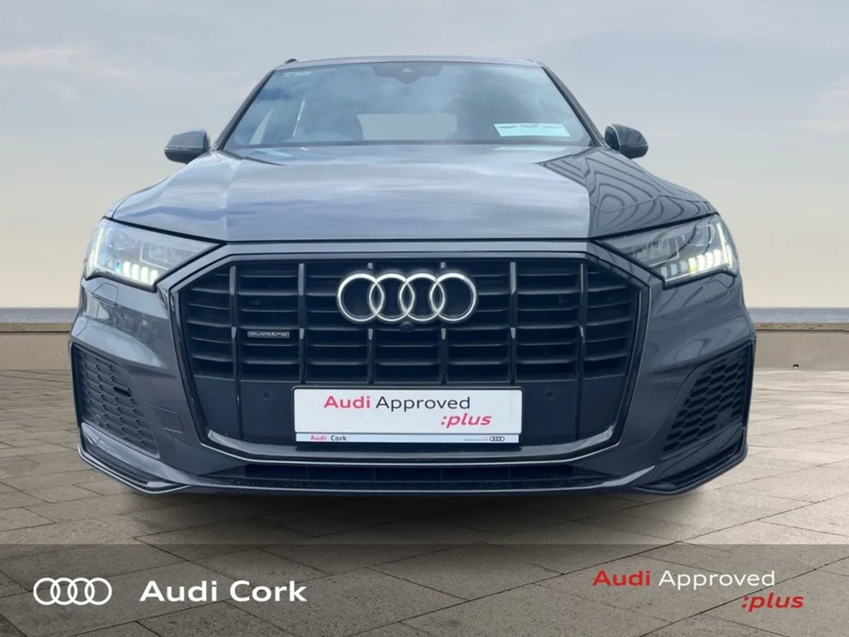 Audi Q7 3.0tdi 231BHP Quattro S-line Black Editio - Image 3