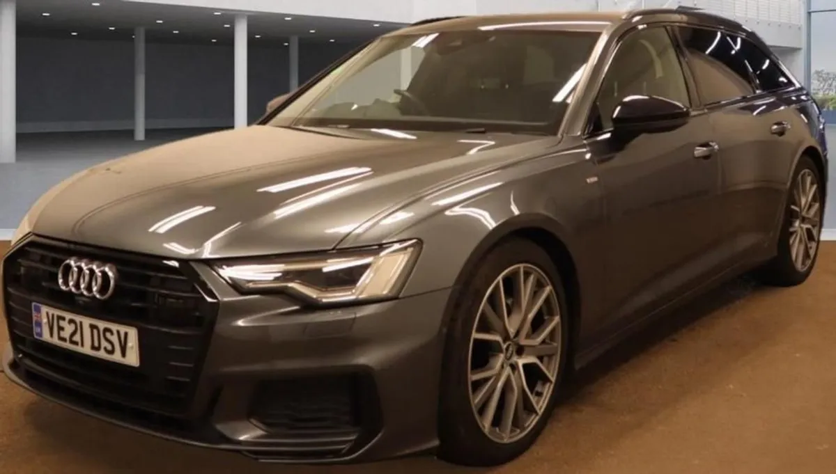 Audi A6 2.0 TDI 40 Black Edition Estate 5dr Diese - Image 2