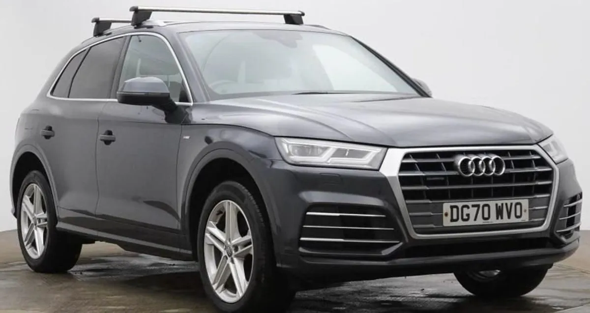 Audi Q5 2.0 TDI 40 S Line SUV 5dr Diesel S Tronic - Image 1