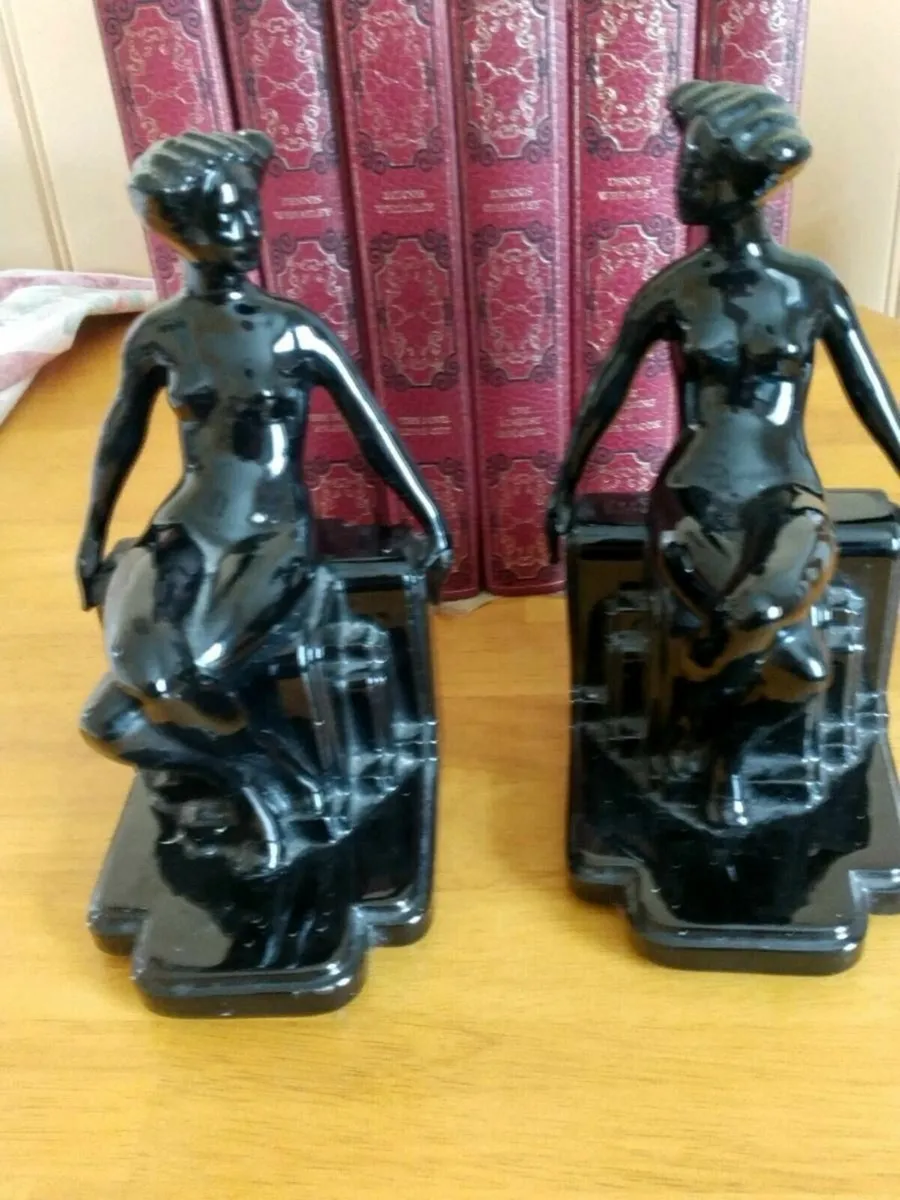Vintage Art Deco black ceramic Bookends - Image 1