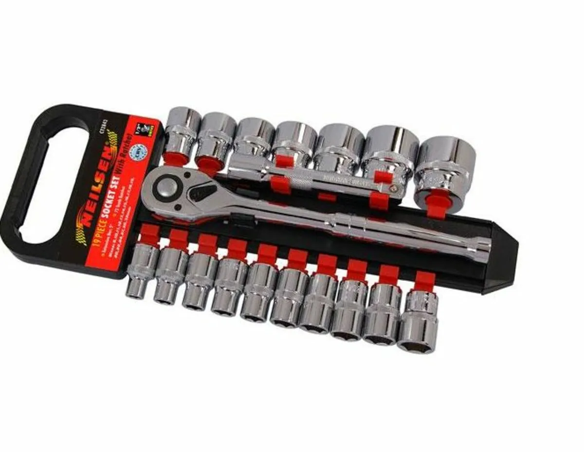 socket  set  19  piece  1/2"  drive - Image 1
