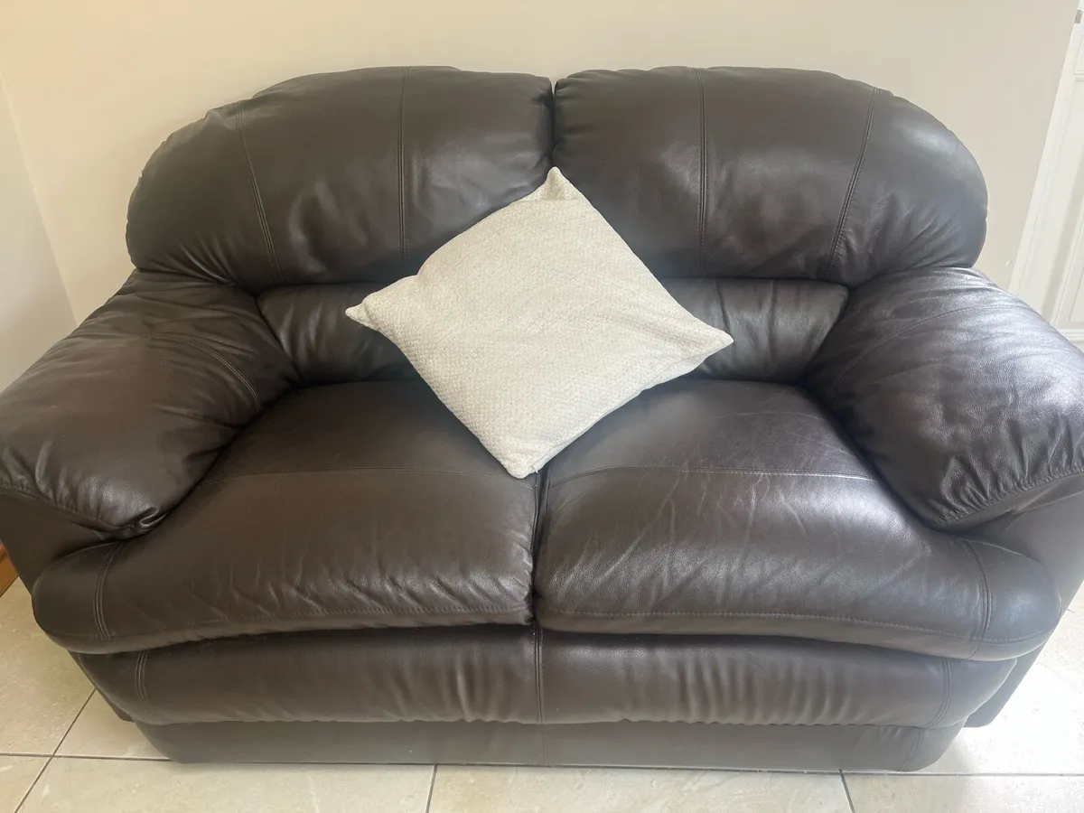 Sofas Leather 3 + 2 - Image 1