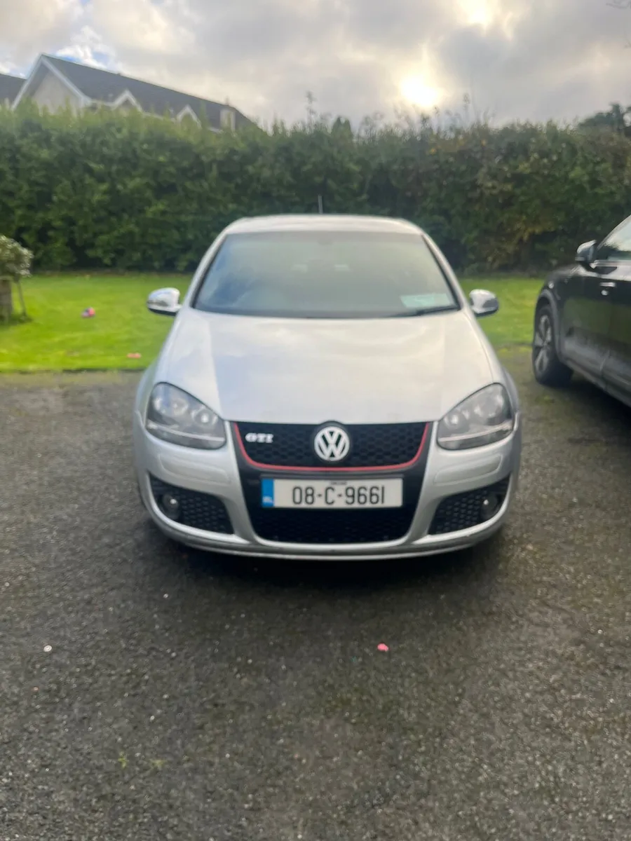 Volkswagen Golf 2008 - Image 1