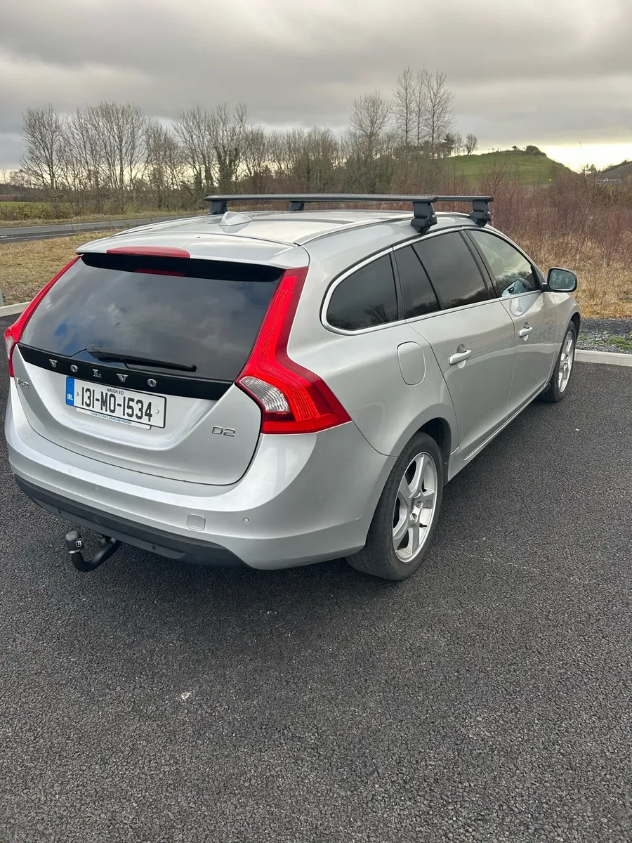 13 Volvo V60 - Image 1