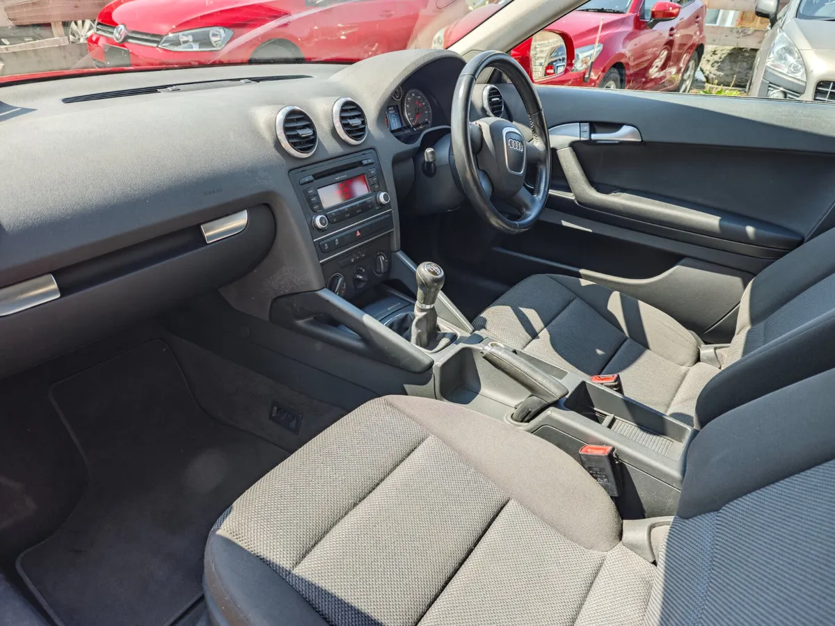 Audi A3 2012 1.6 TDI 105HP E - Image 4