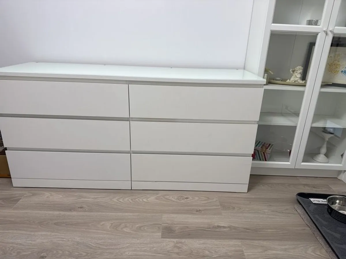 Chest Off 6 Drawers - Image 1