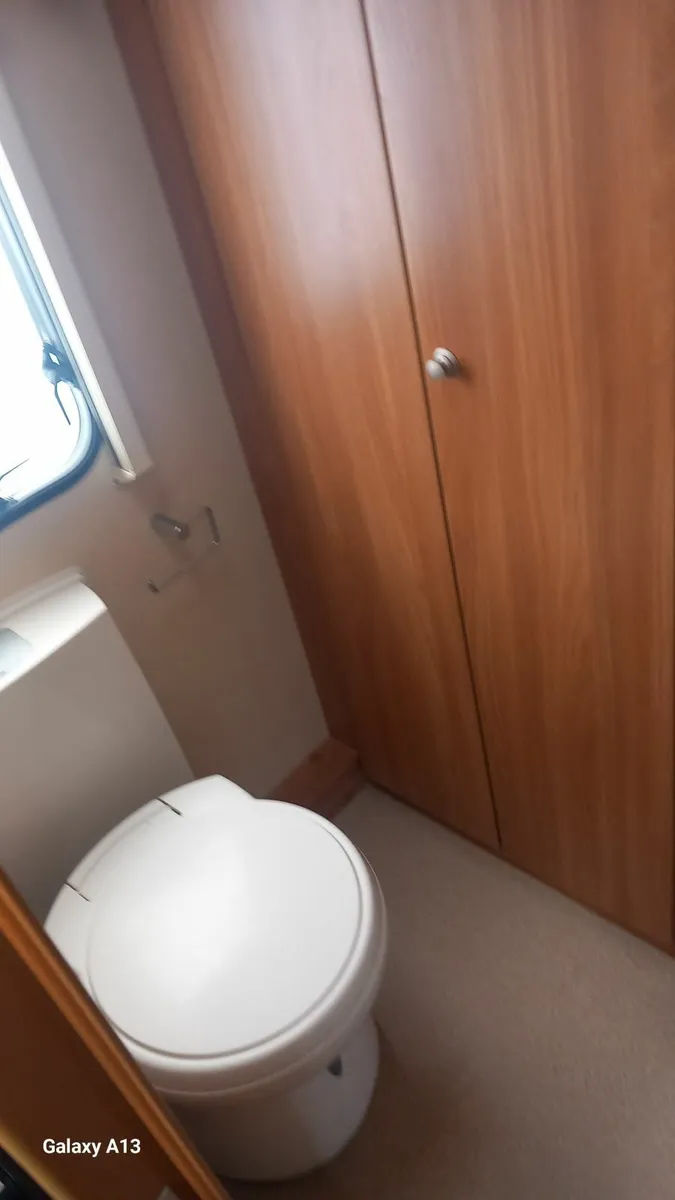 Caravan - Image 2