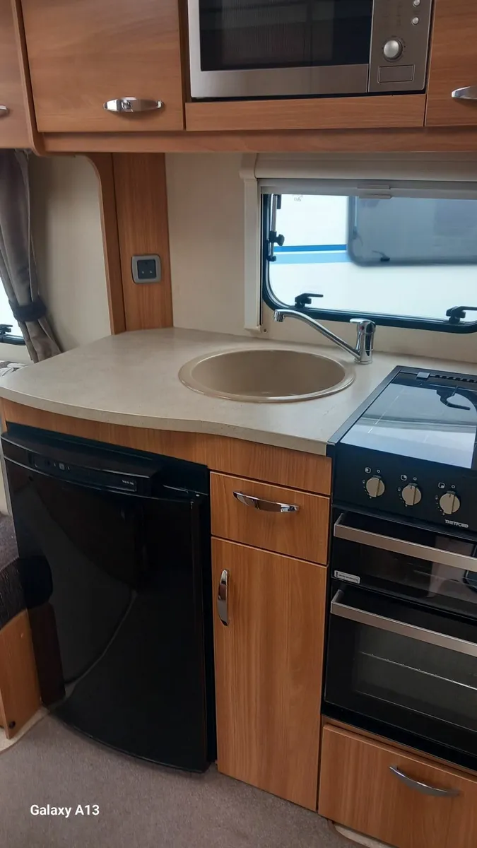 Caravan - Image 3