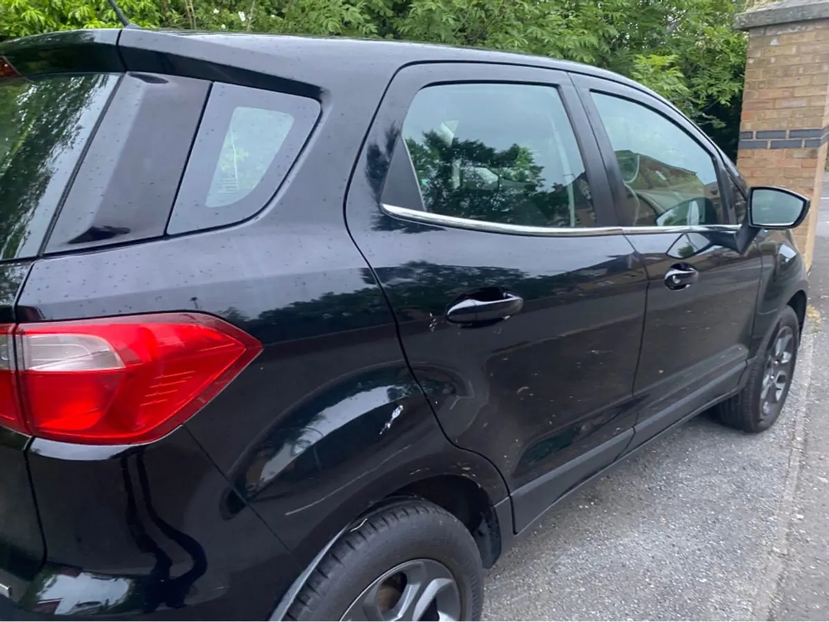 Ford EcoSport Zetec - Image 3