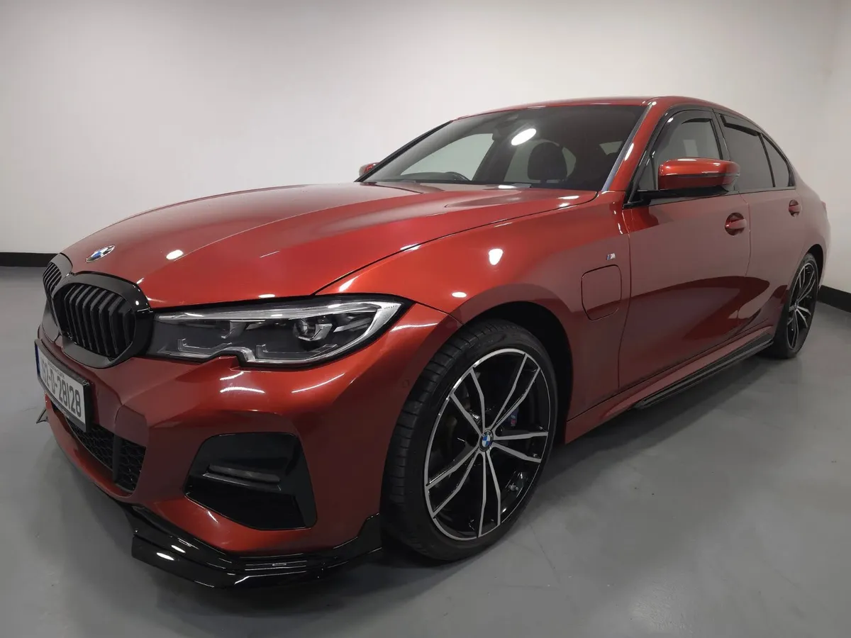 BMW 3-Series 330E M-Sport Pro - Image 3