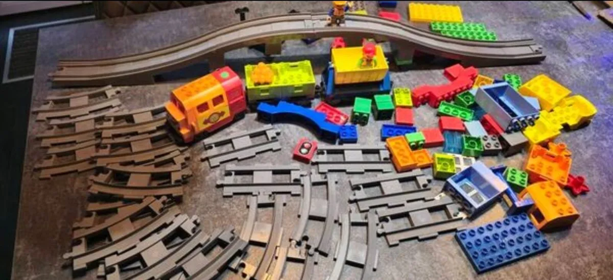 Lego Duplo Train - Image 2
