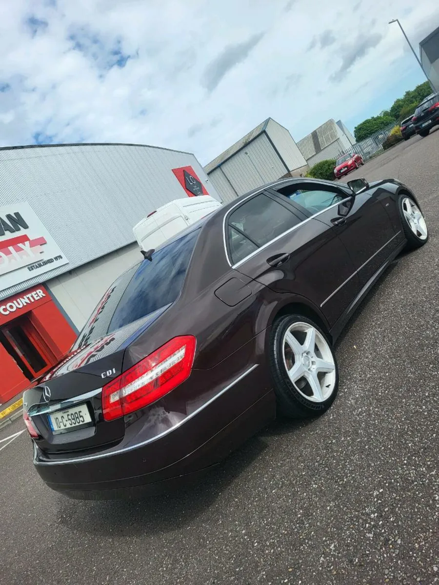 2010 MERCEDES E220 AVANGARDE NEW NCT 02/26 - Image 4