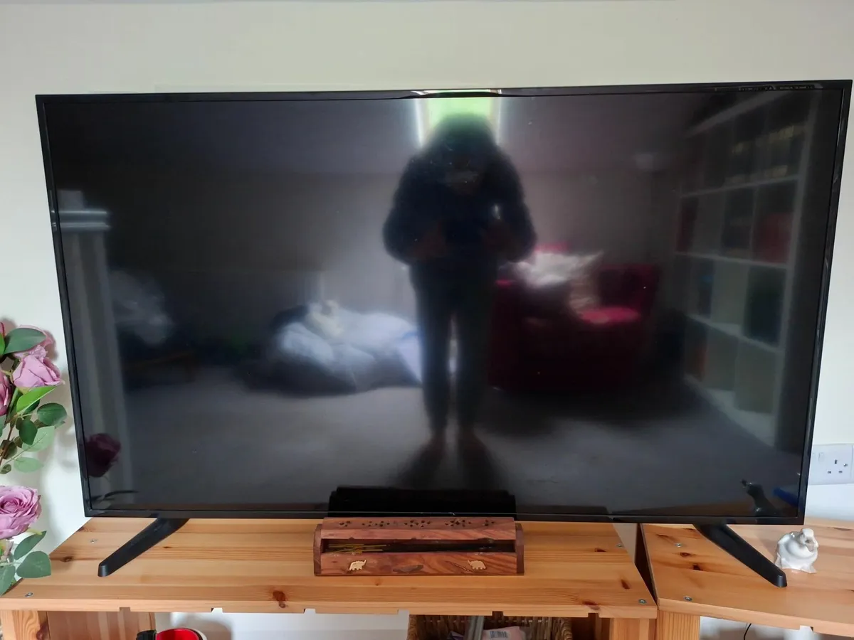 Smart TV - Image 1