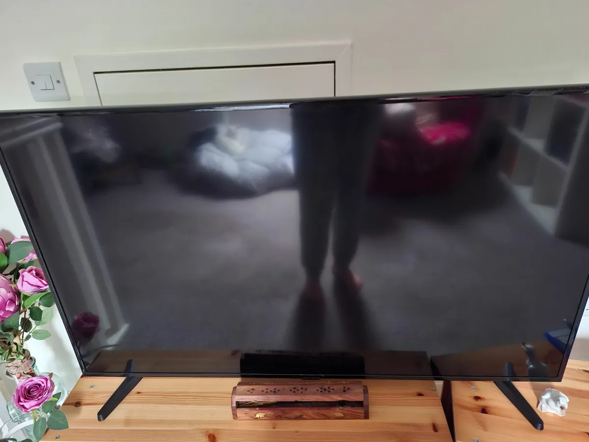 Smart TV - Image 2