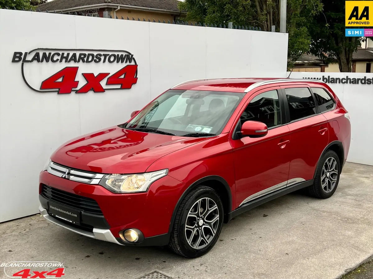MITSUBISHI OUTLANDER 7 SEATER AWD FAMILY SUV - Image 1