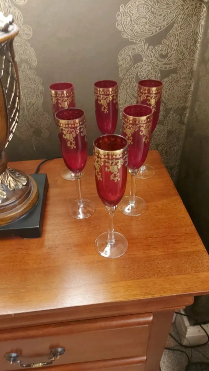Bohemian stlye Ruby and Gold champagne glasses. - Image 2